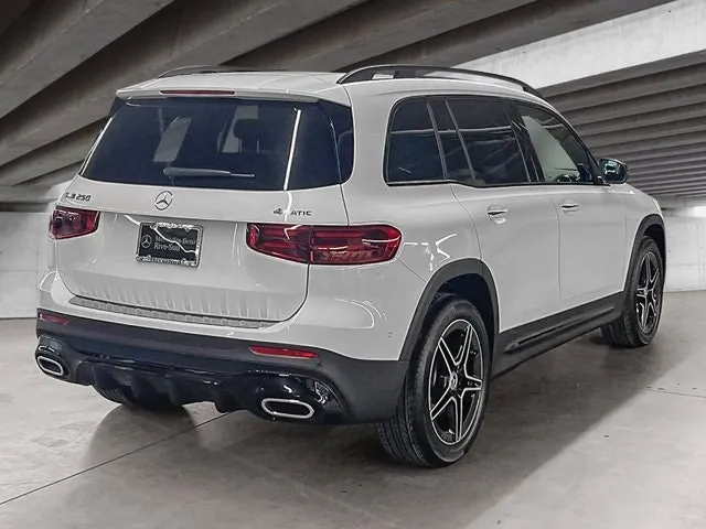 Mercedes-Benz Glb 2026 photo 5