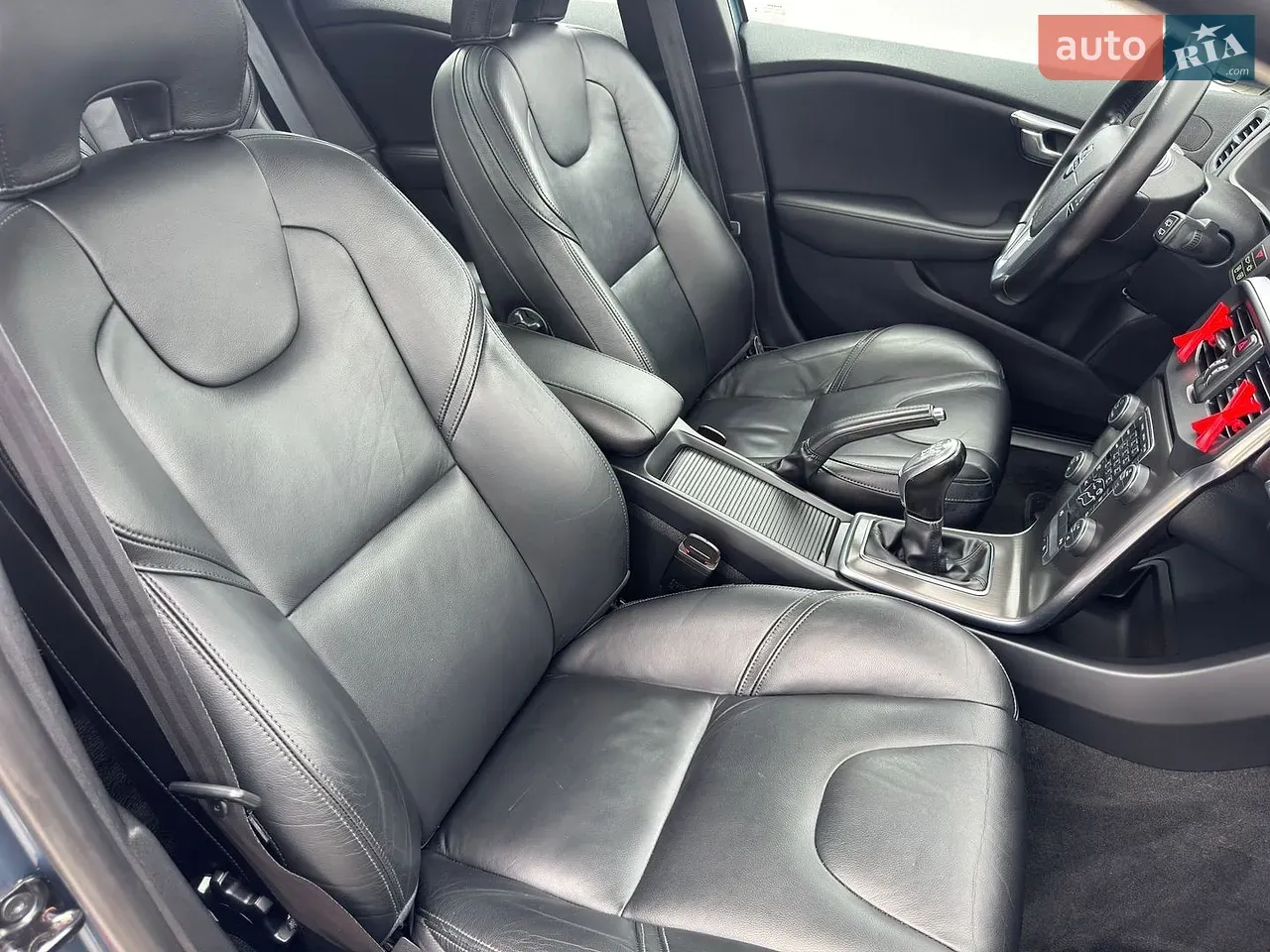 Volvo V40 2014 photo 5