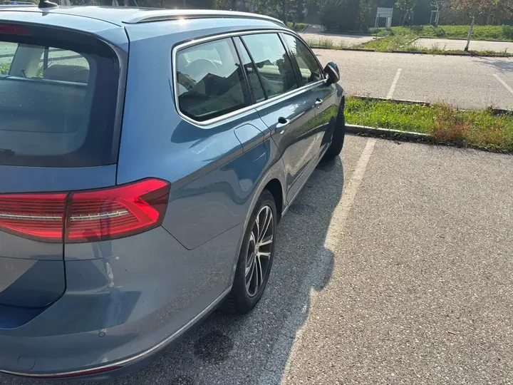 Volkswagen Passat 2018 photo 3
