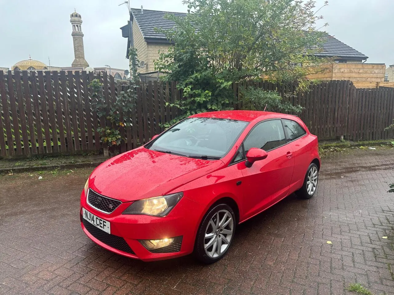 Seat Ibiza 2014 photo 4