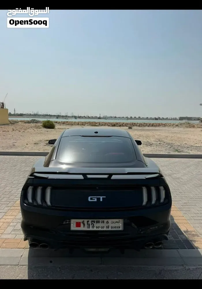 Ford Mustang 2018 photo 2