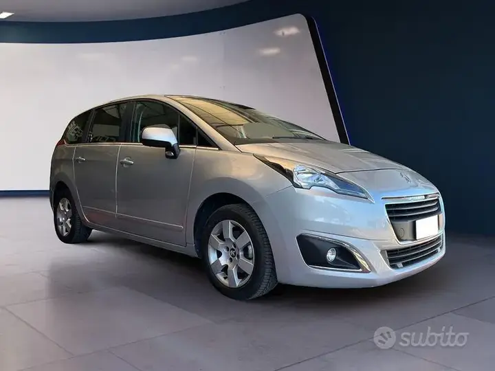 Peugeot 5008 2014 photo 3