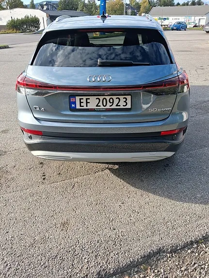 Audi Q4 E-Tron 2023 photo 4