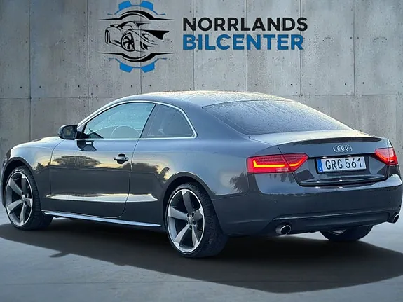 Audi A5 2012 photo 3
