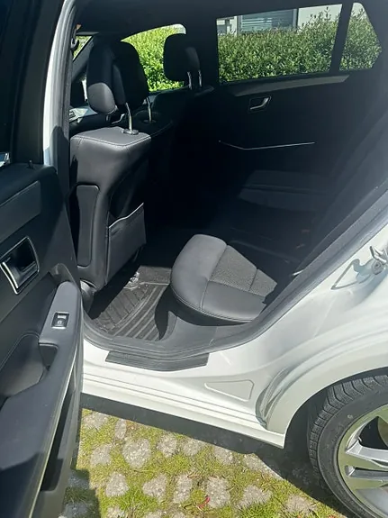Mercedes-Benz E220 2016 photo 4