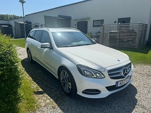 Mercedes-Benz E220 2016 photo 5