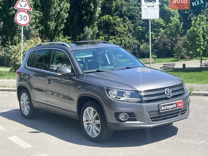 Volkswagen Tiguan 2011 photo 3