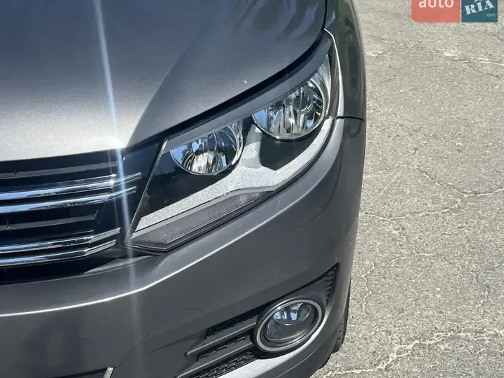Volkswagen Tiguan 2011 photo 5