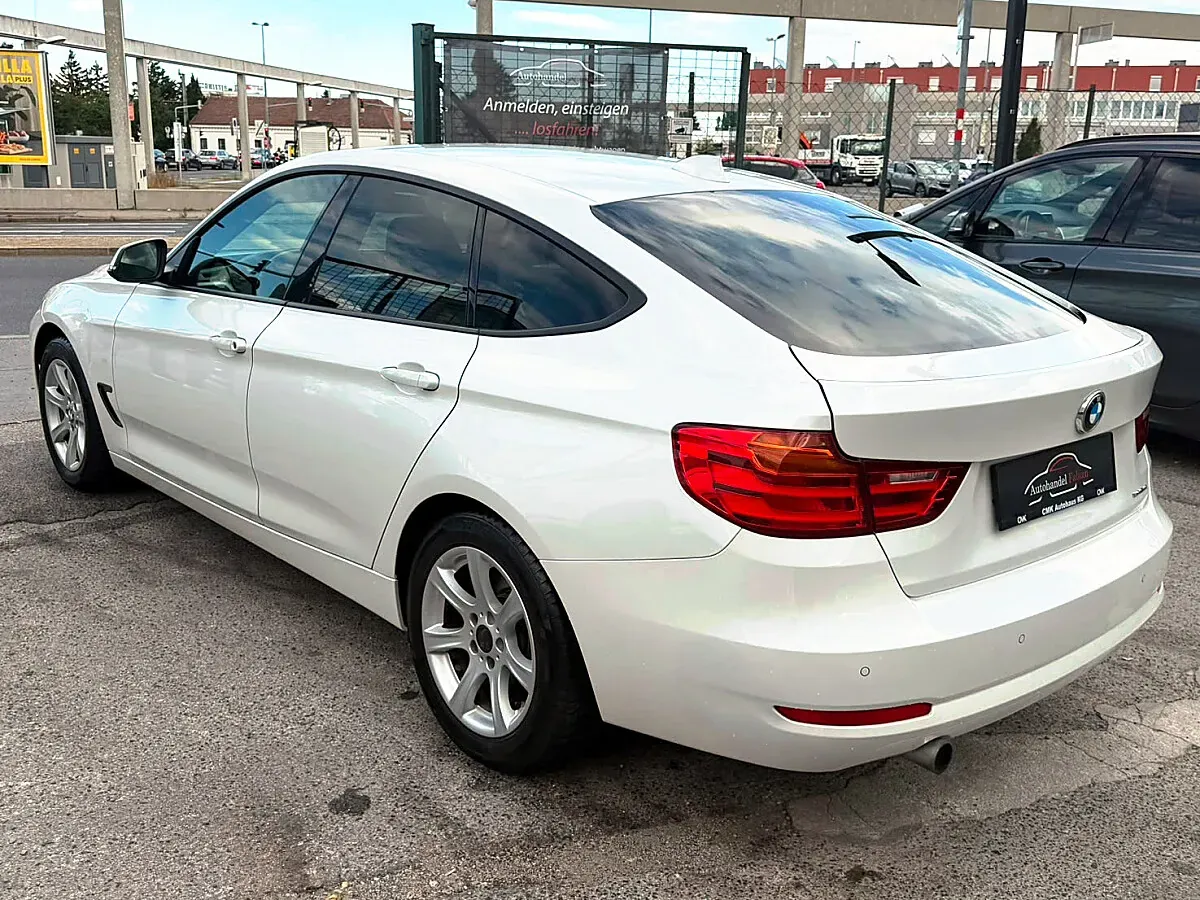 BMW 3 Series 2014 photo 3