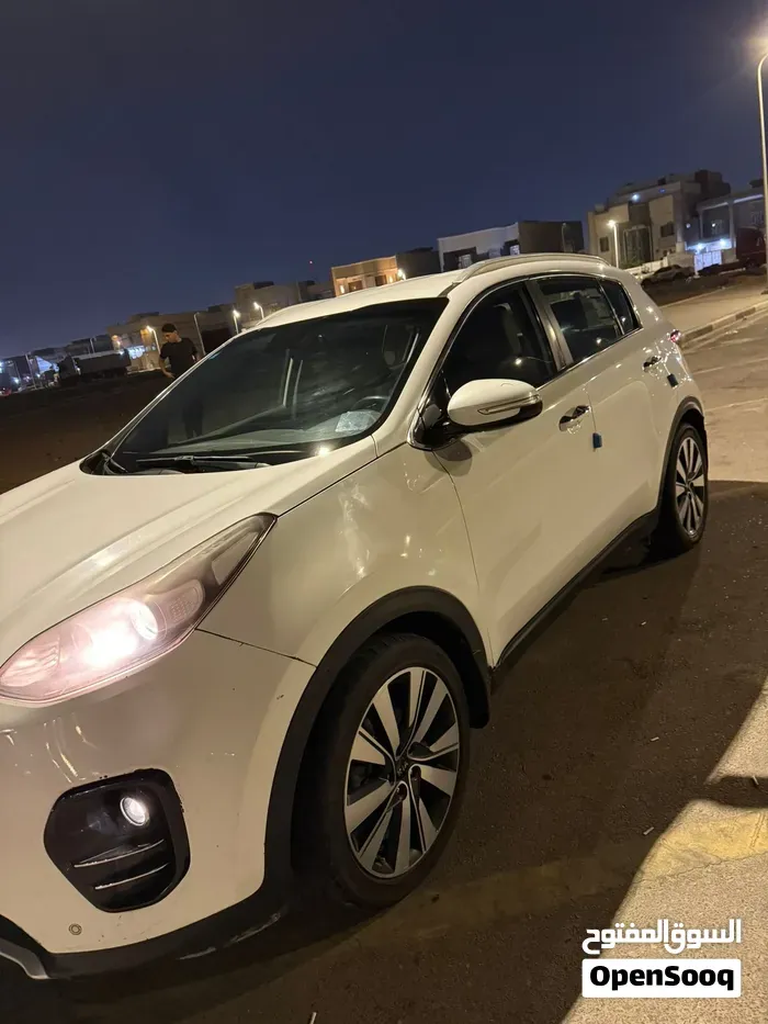 Kia Sportage 2018 photo 2
