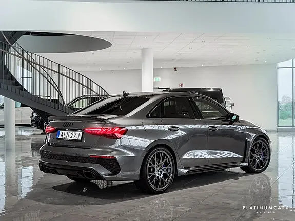 Audi Rs3 2023 photo 2