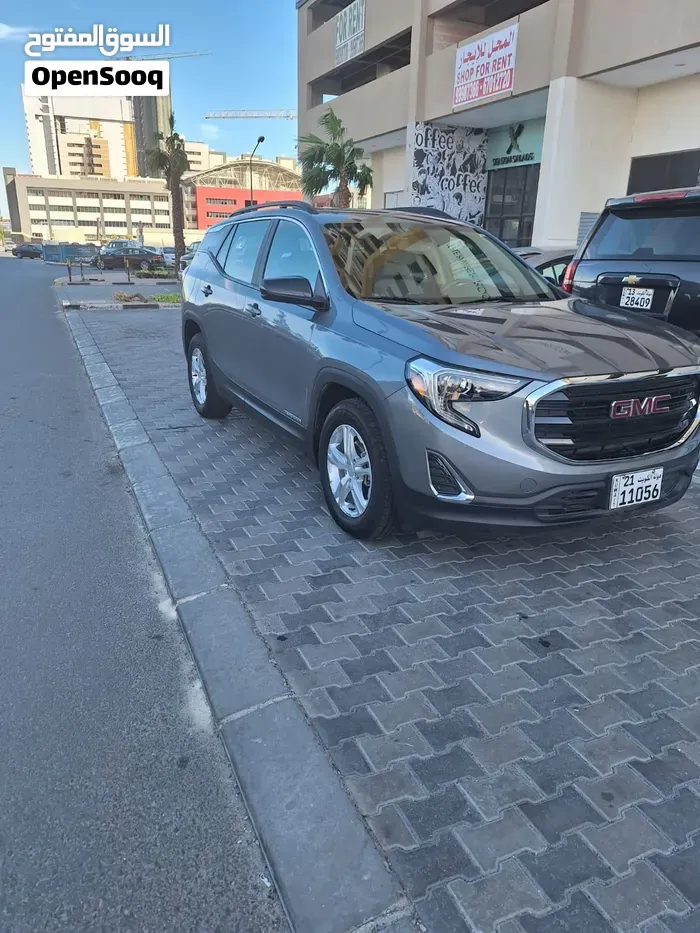 GMC Terrain 2022 photo 3