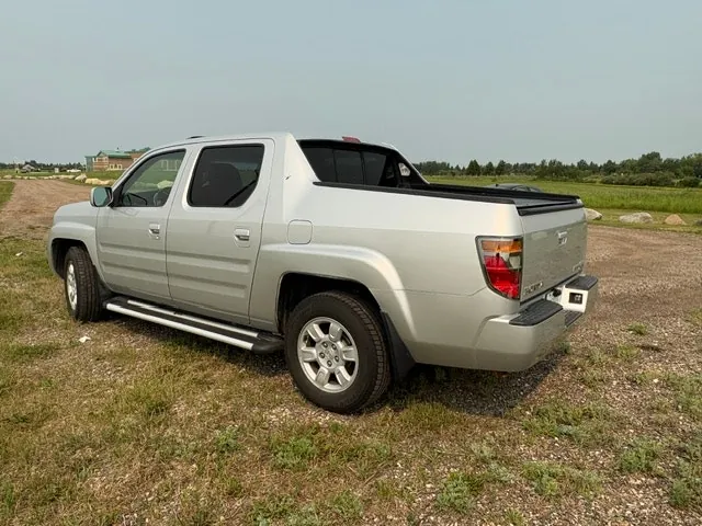 Honda Ridgeline 2006 photo 2