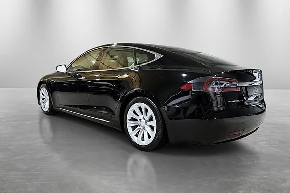 Tesla Model S 2018 photo 4