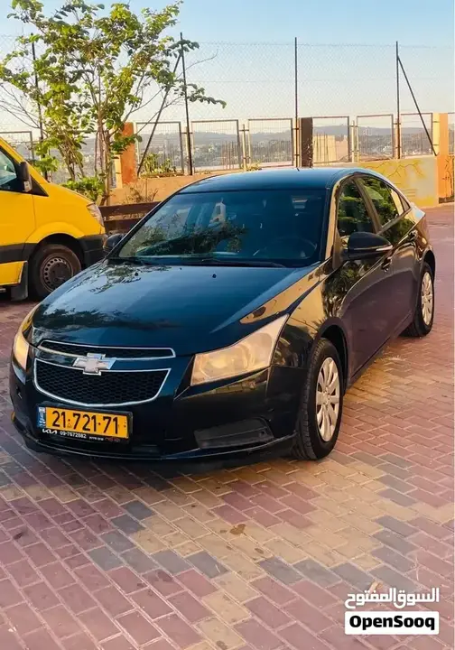 Nissan Tiida 2013 photo 5