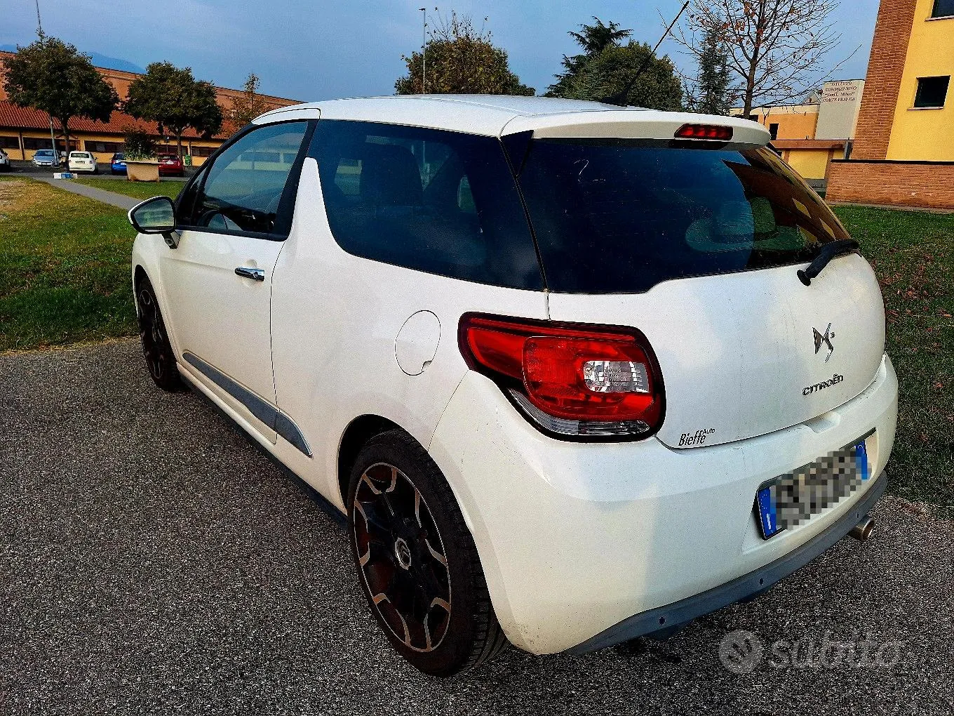 Citroen Ds3 2012 photo 2