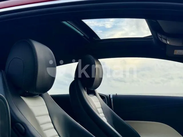 Mercedes-Benz E300 2018 photo 5