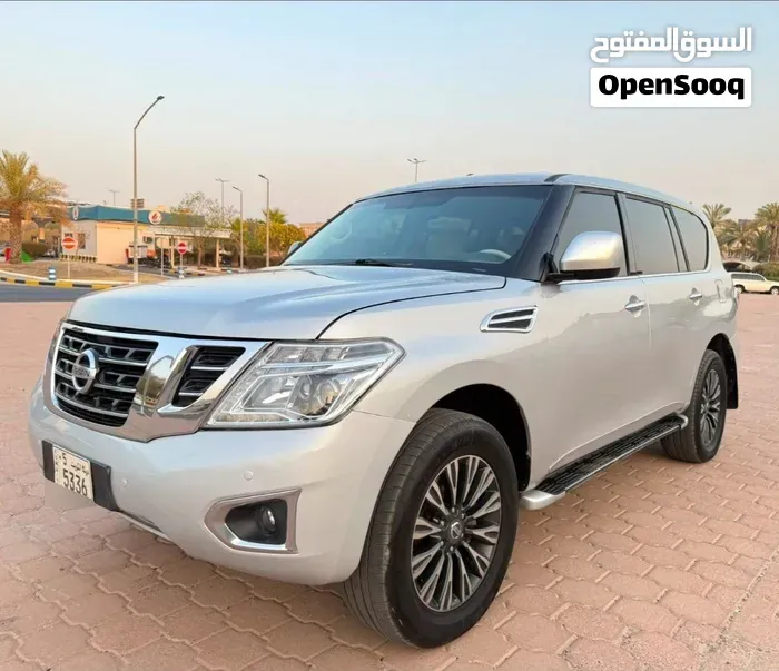 Nissan Patrol 2012 photo 5