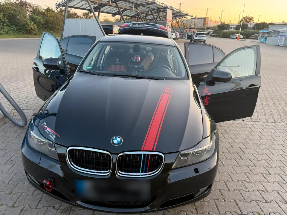BMW E90