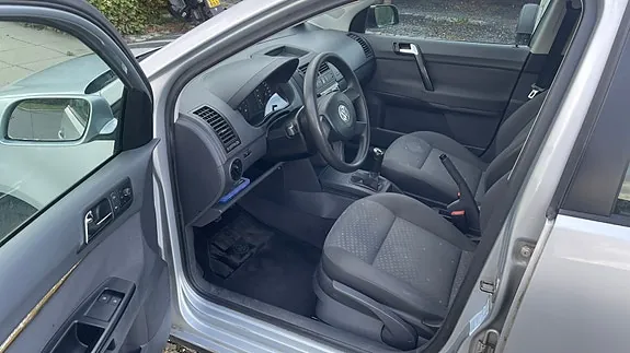 Volkswagen Polo 2004 photo 3