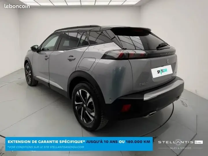 Peugeot 2008 2022 photo 3