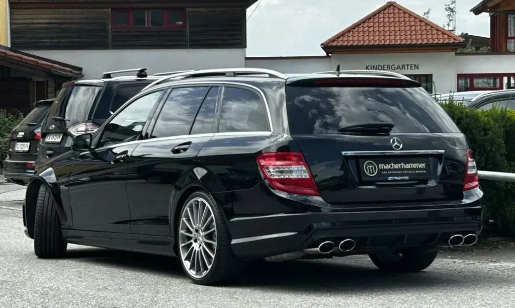 Mercedes-Benz C-Class 2010 photo 3