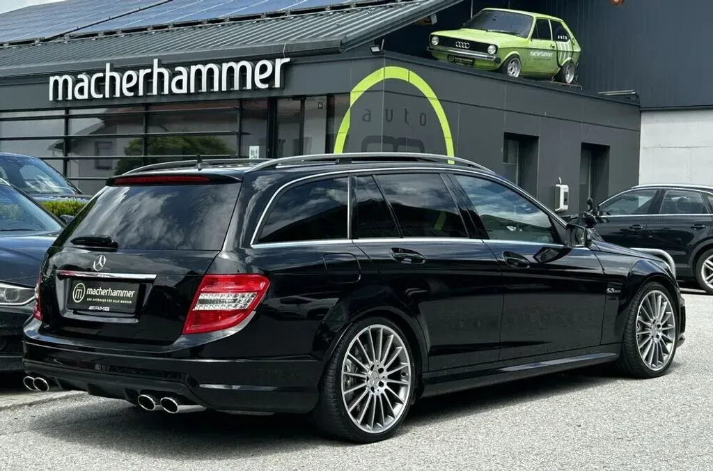 Mercedes-Benz C-Class 2010 photo 4