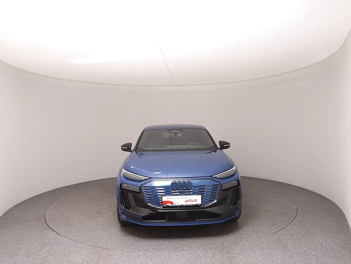 Audi Q6 2025 photo 3