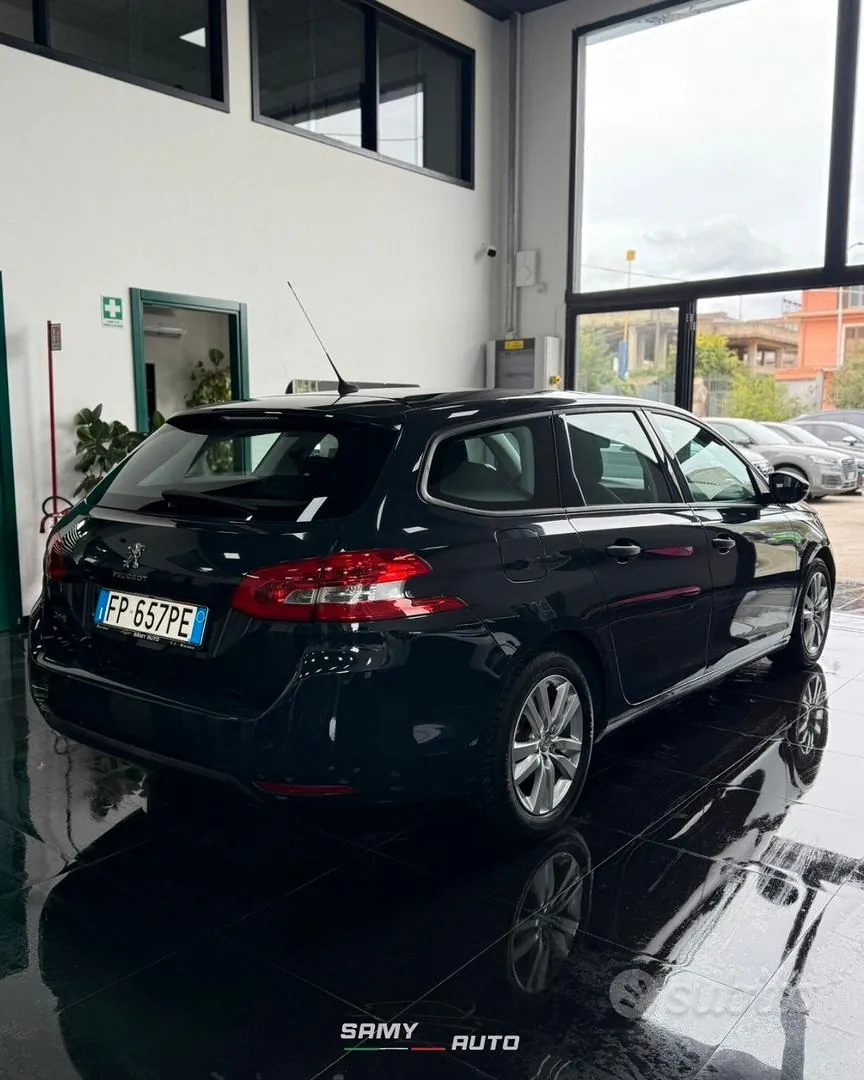 Peugeot 308 2018 photo 4