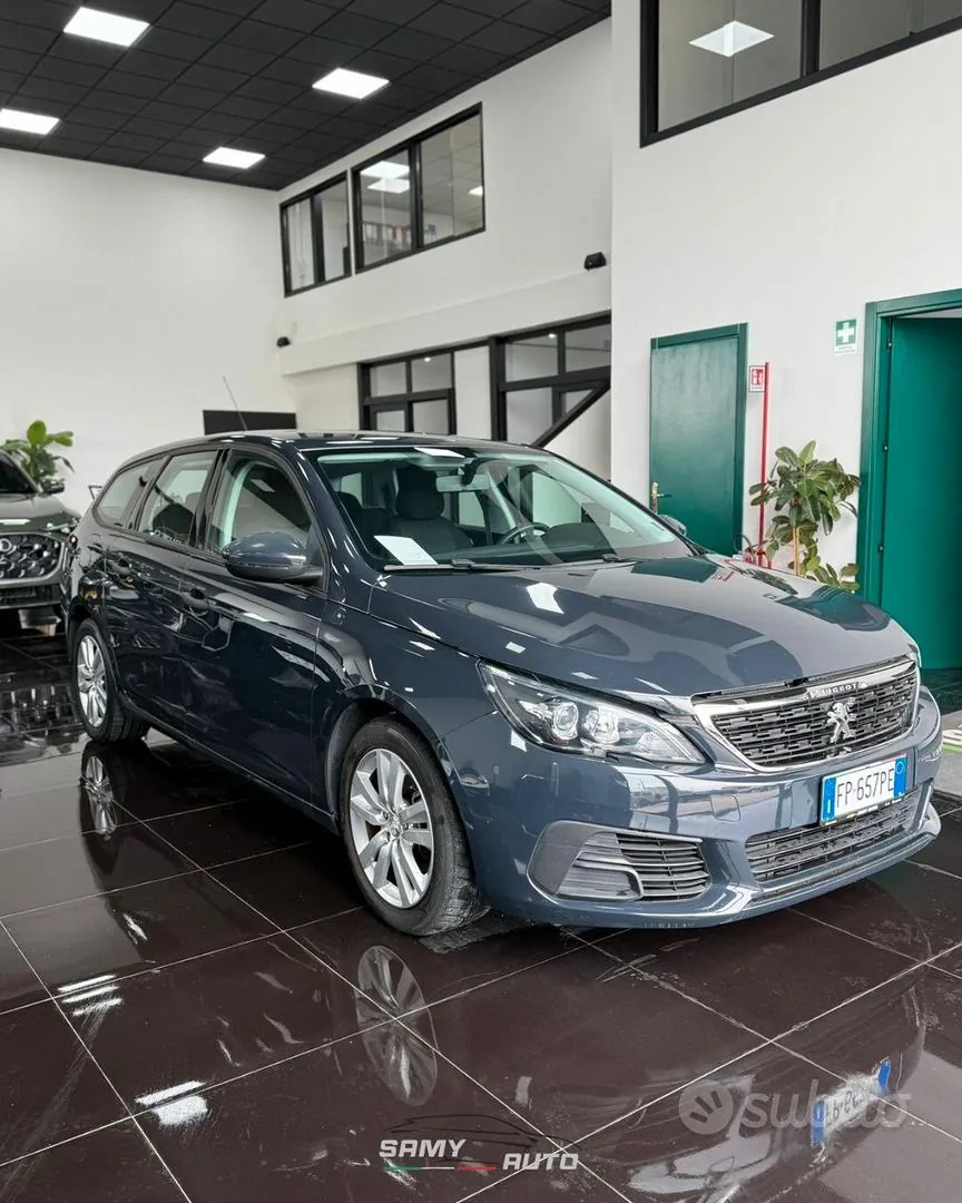 Peugeot 308 2018 photo 3