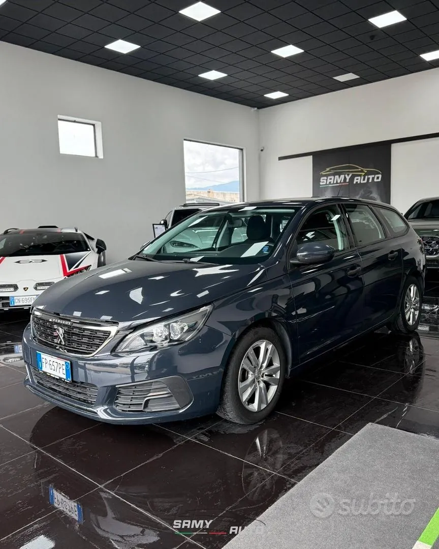 Peugeot 308 2018 photo 2