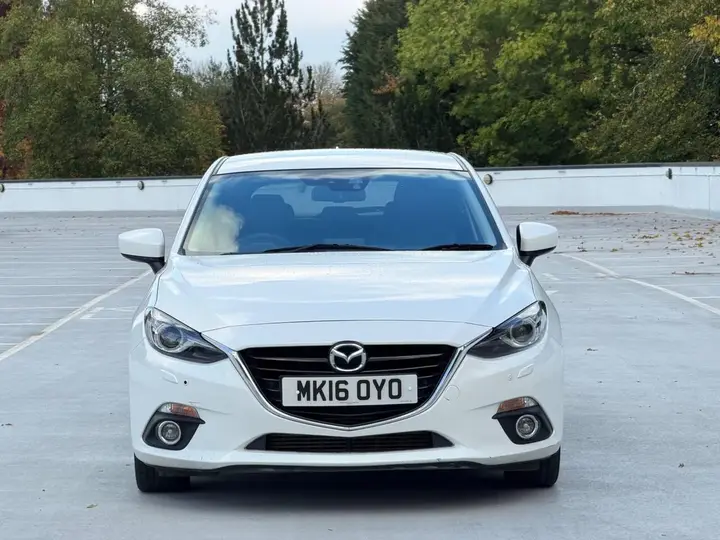 Mazda Mazda3 2016 photo 2
