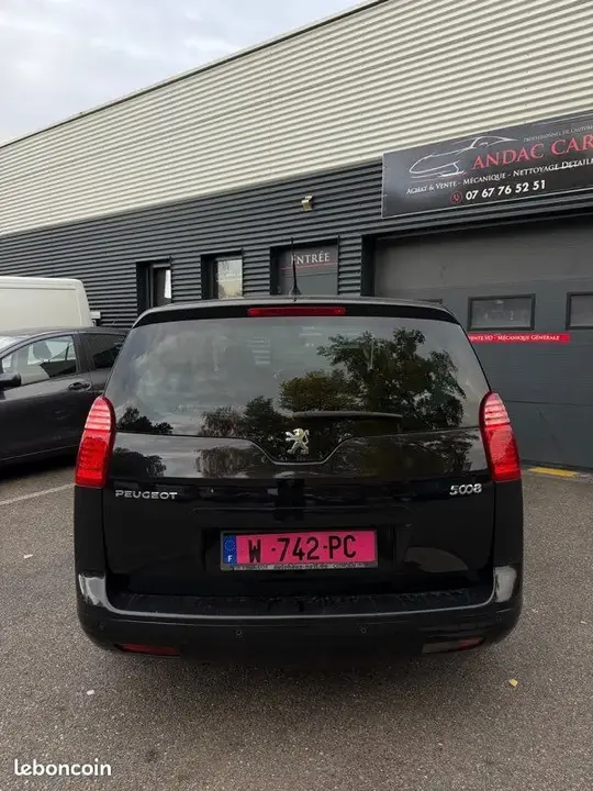 Peugeot 5008 2010 photo 5