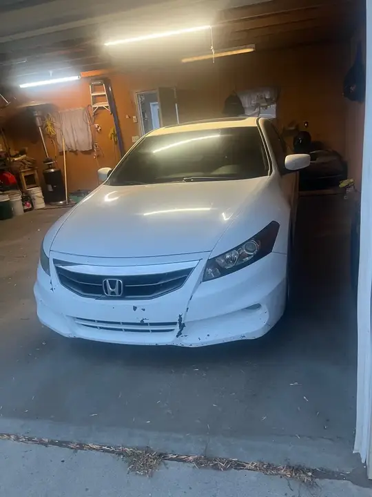 Honda Accord 2011 photo 2