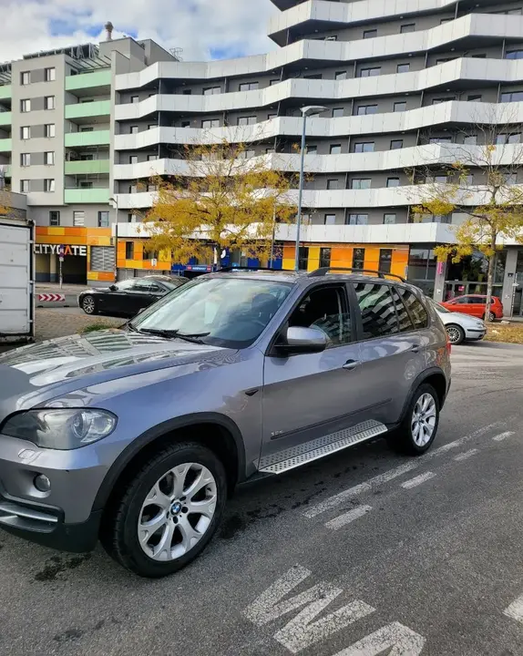 BMW X5 2008 photo 2