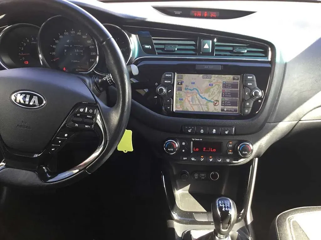 Kia Ceed 2017 photo 3