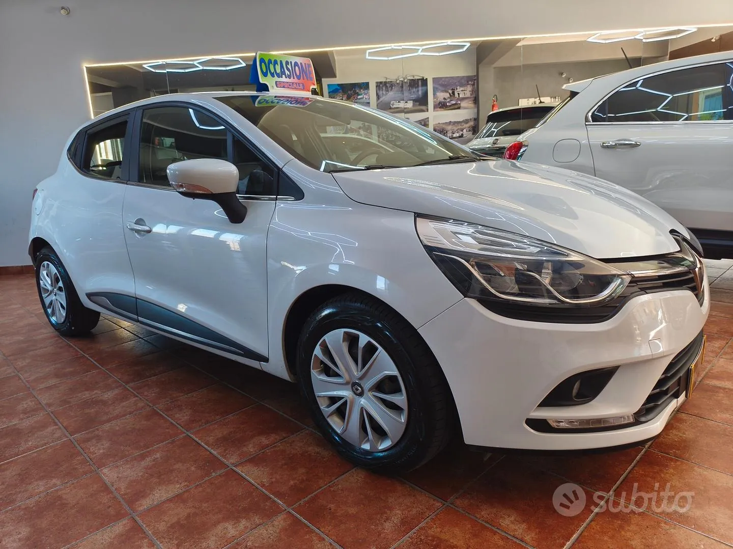 Renault Clio 2019 photo 2