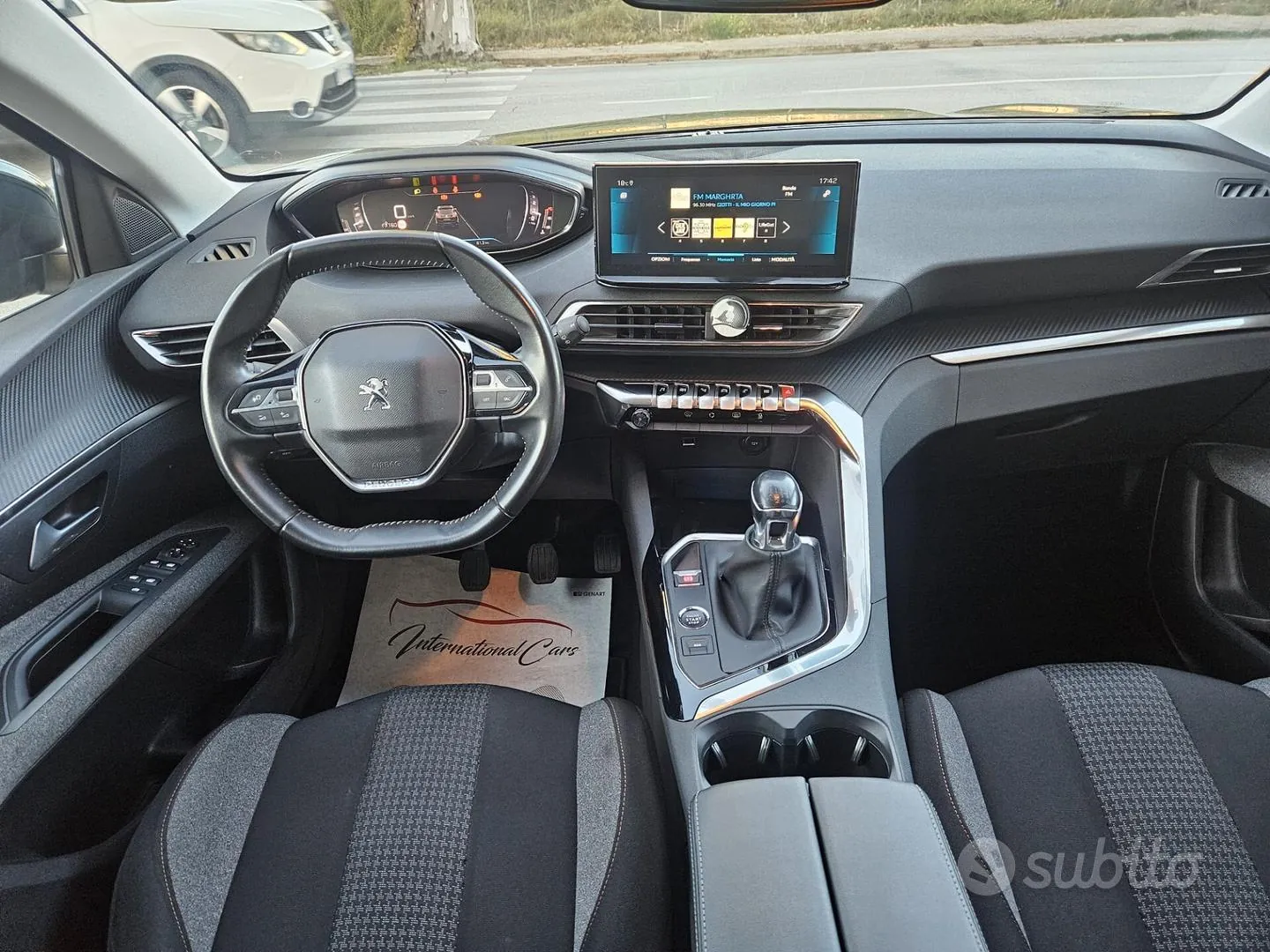 Peugeot 3008 2021 photo 4