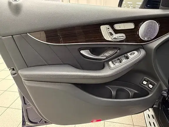 Mercedes-Benz Glc220 D 2018 photo 4