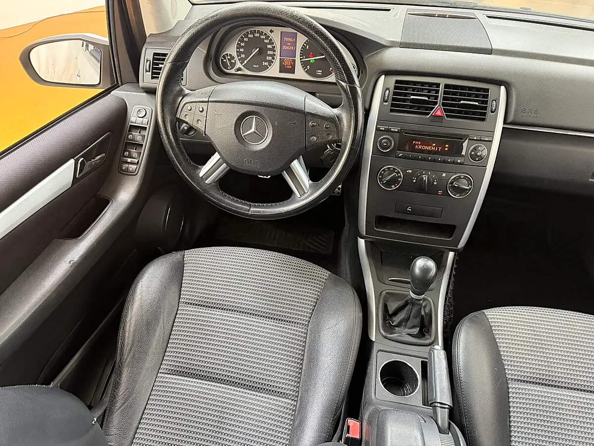 Mercedes-Benz B-Class 2006 photo 2