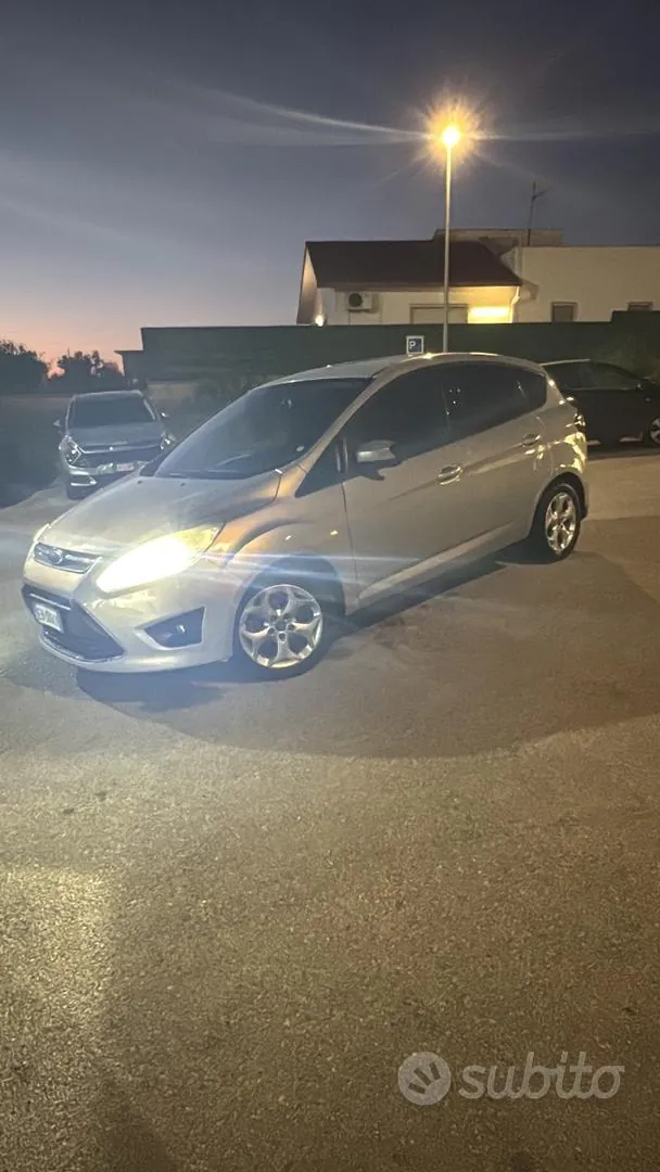 Ford C-Max 2011 photo 4