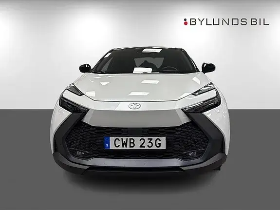 Toyota C-Hr 2024 photo 2