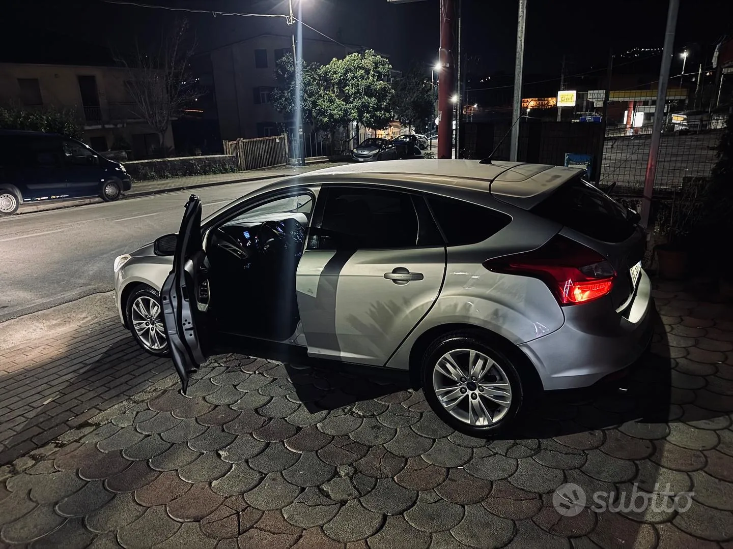 Ford Focus 2012 photo 5