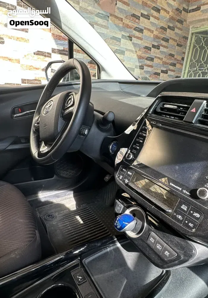 Toyota Prius 2022 photo 4