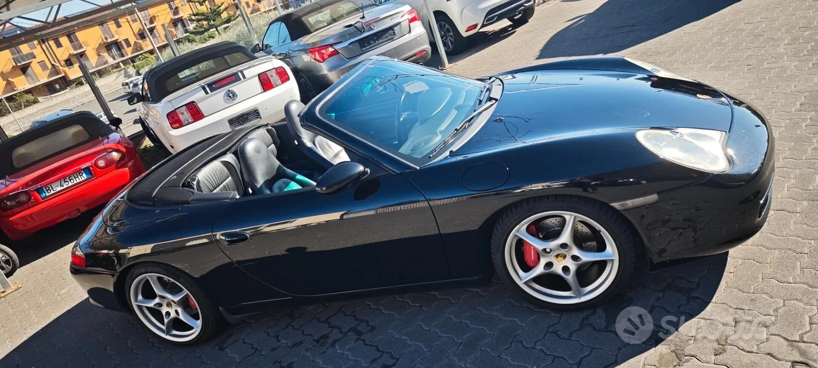 Porsche 911 Carrera 4