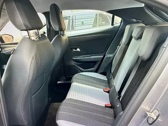 Opel Mokka-E 2024 photo 4