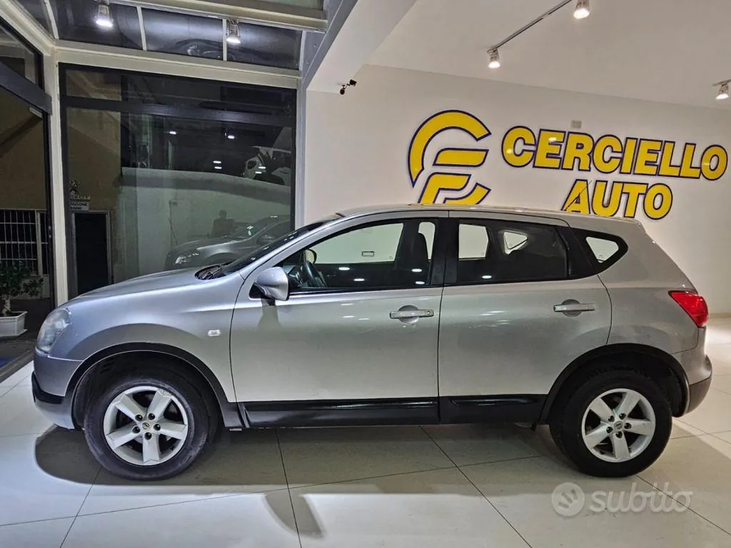 Nissan Qashqai 2007 photo 2