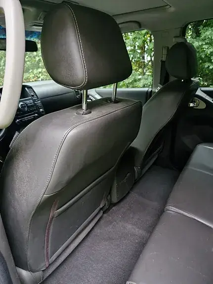 Nissan Navara 2012 photo 5