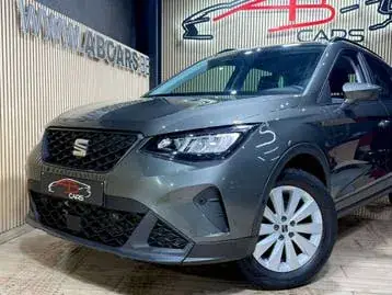 Seat Arona 2024 photo 2