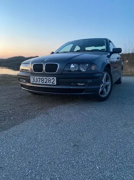 BMW 316I 1999 photo 4